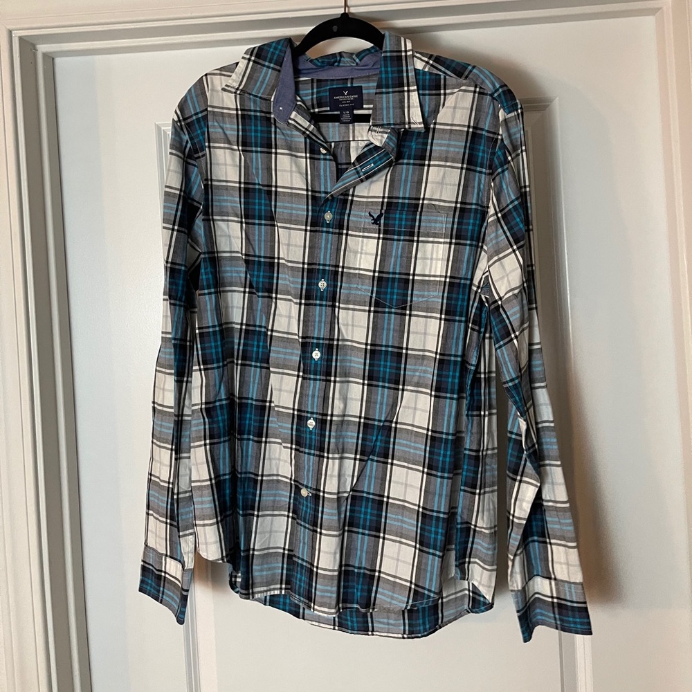 American Eagle Blue Plaid Button Down